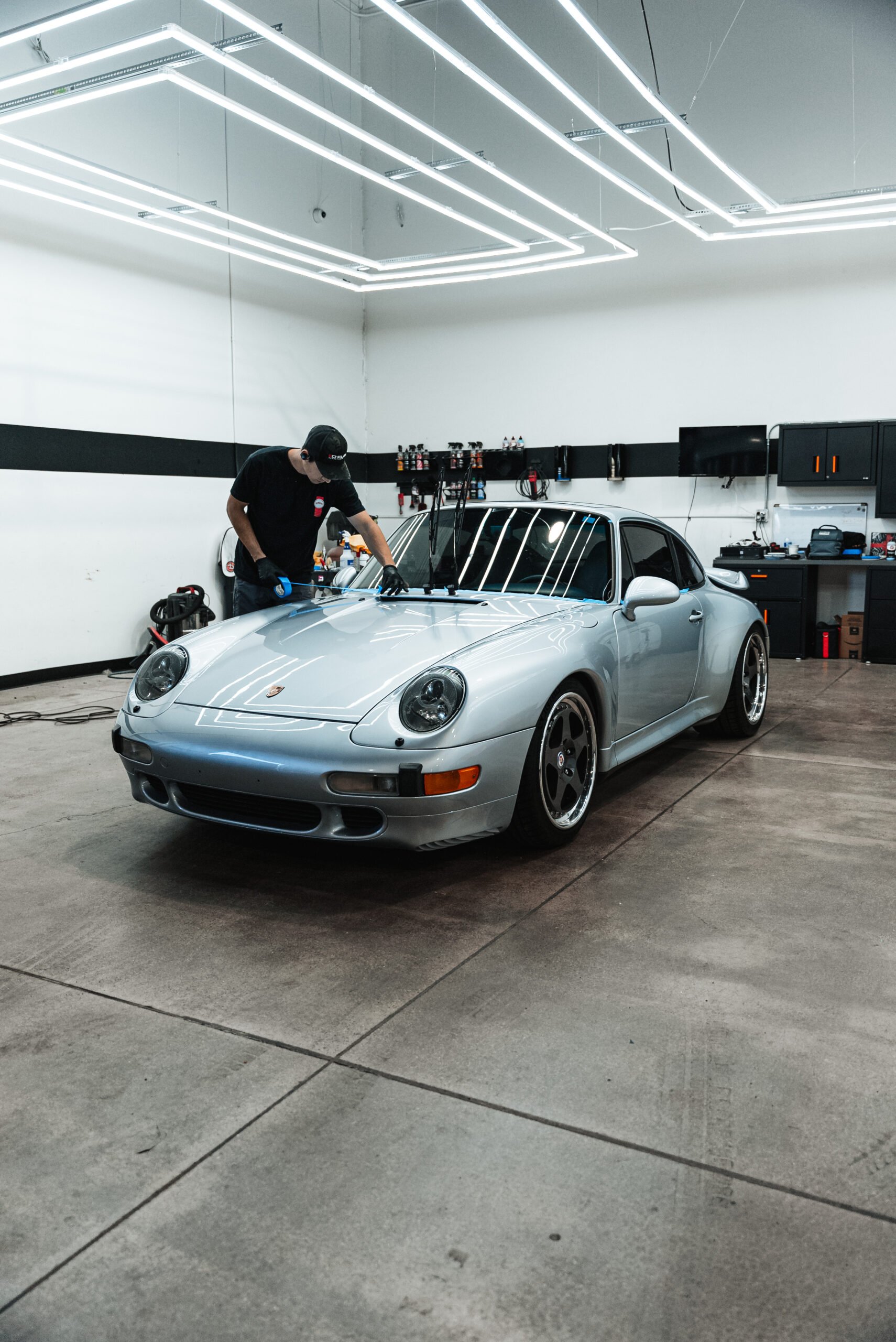 Porsche 993 — Gold Package